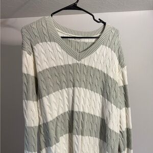 Brandy Melville Cream Cable Knit Sweater